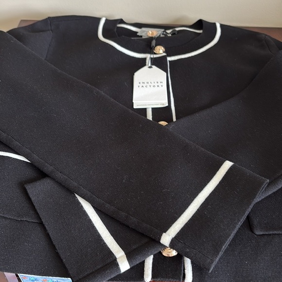 NWT English Factory Knit Color Contrast Cardigan. Women’s size L. - Picture 14 of 15